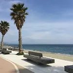 بيت للعطل Sea And Sun - *