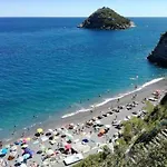 بيت للعطل Sea And Sun - سافونا