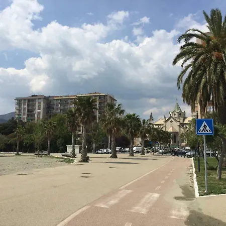 Holiday home Sea And Sun - Savona