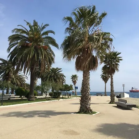 Holiday home Sea And Sun -